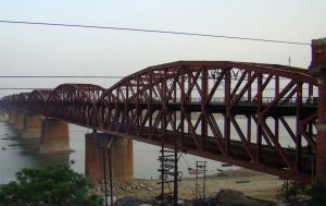 Malviya Bridge, inaugurated in 1887, over Ganga at Varanasi.