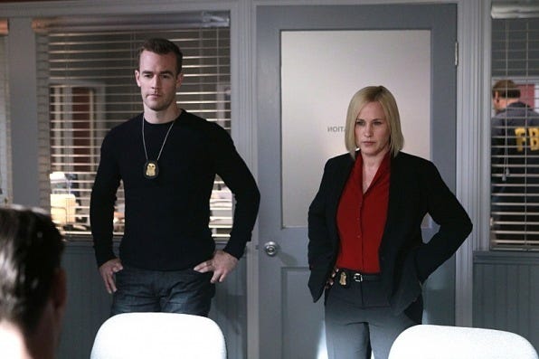 james van der beek sashay hips csi cyber evil twins 2015 images