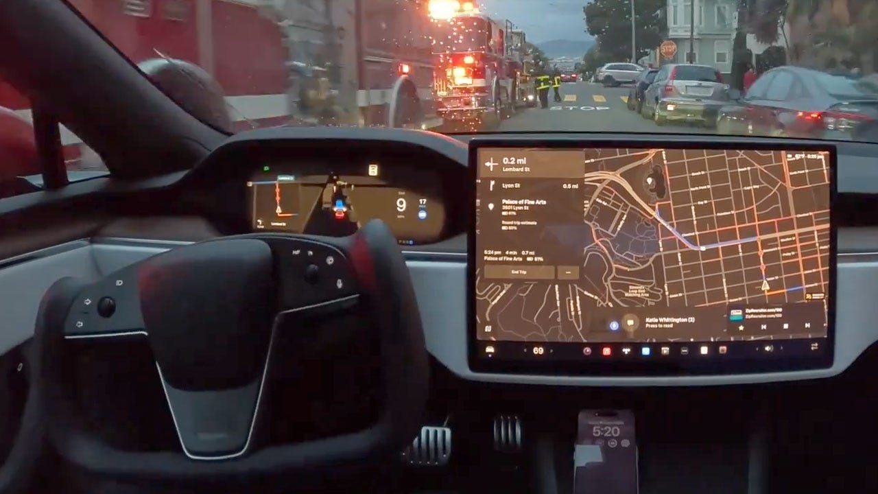 Tesla (TSLA) rolls out Autopilot FSD Beta 12 to limited non-employee owners  for extra cautious testing (video) - Tesla Oracle