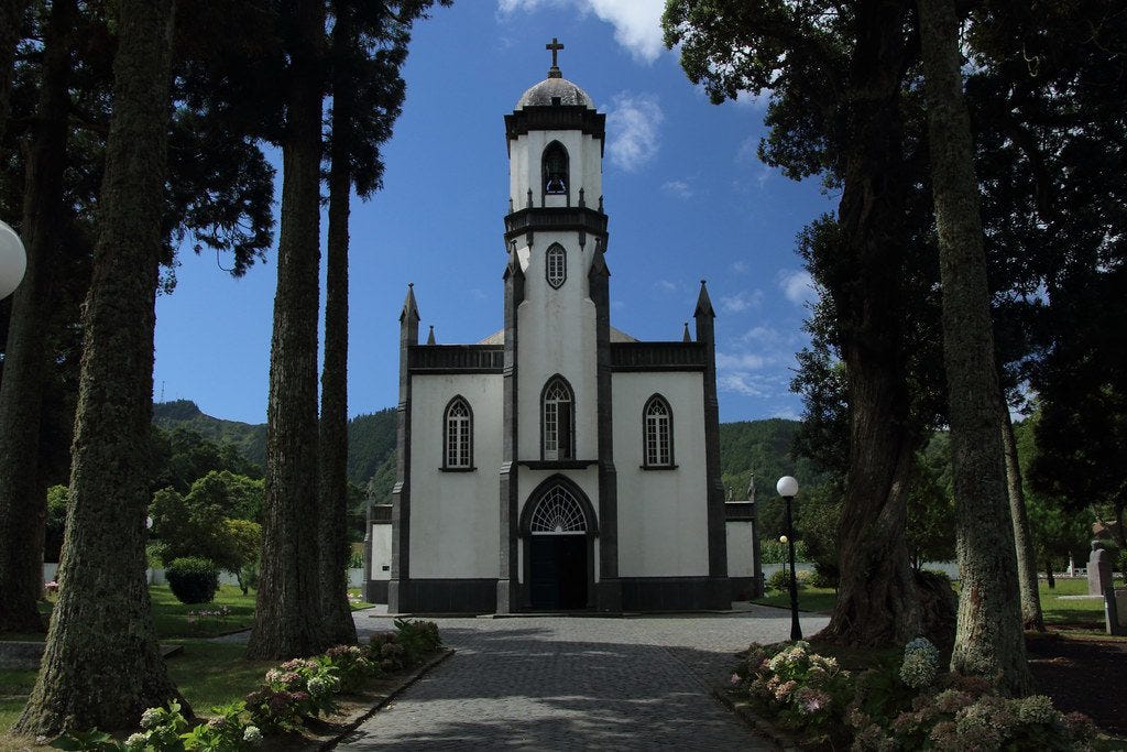 Igreja de Sao Nicolau church in Sete Cidades