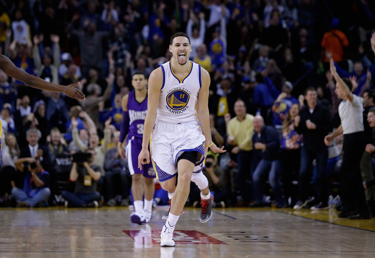 On this sad day, let's remember the time Klay Thompson scored 37 points in  a quarter | This is the Loop | GolfDigest.com
