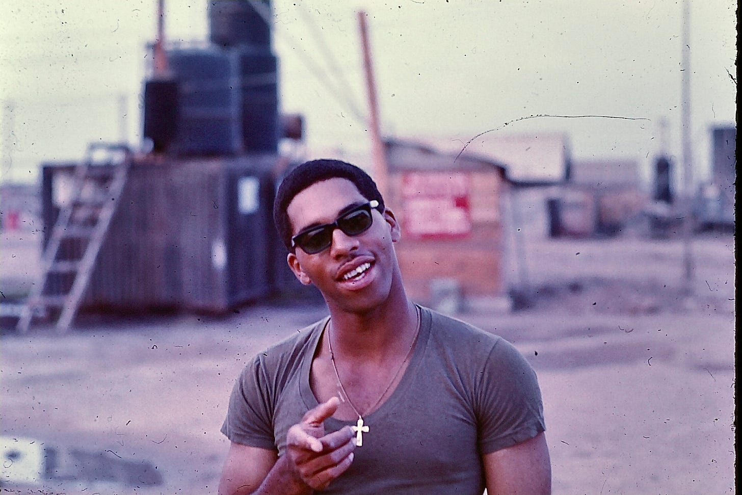 Andy, valet to the Motor City stars. He was from Detroit. 📸: Củ Chi, Vietnam. 1968.