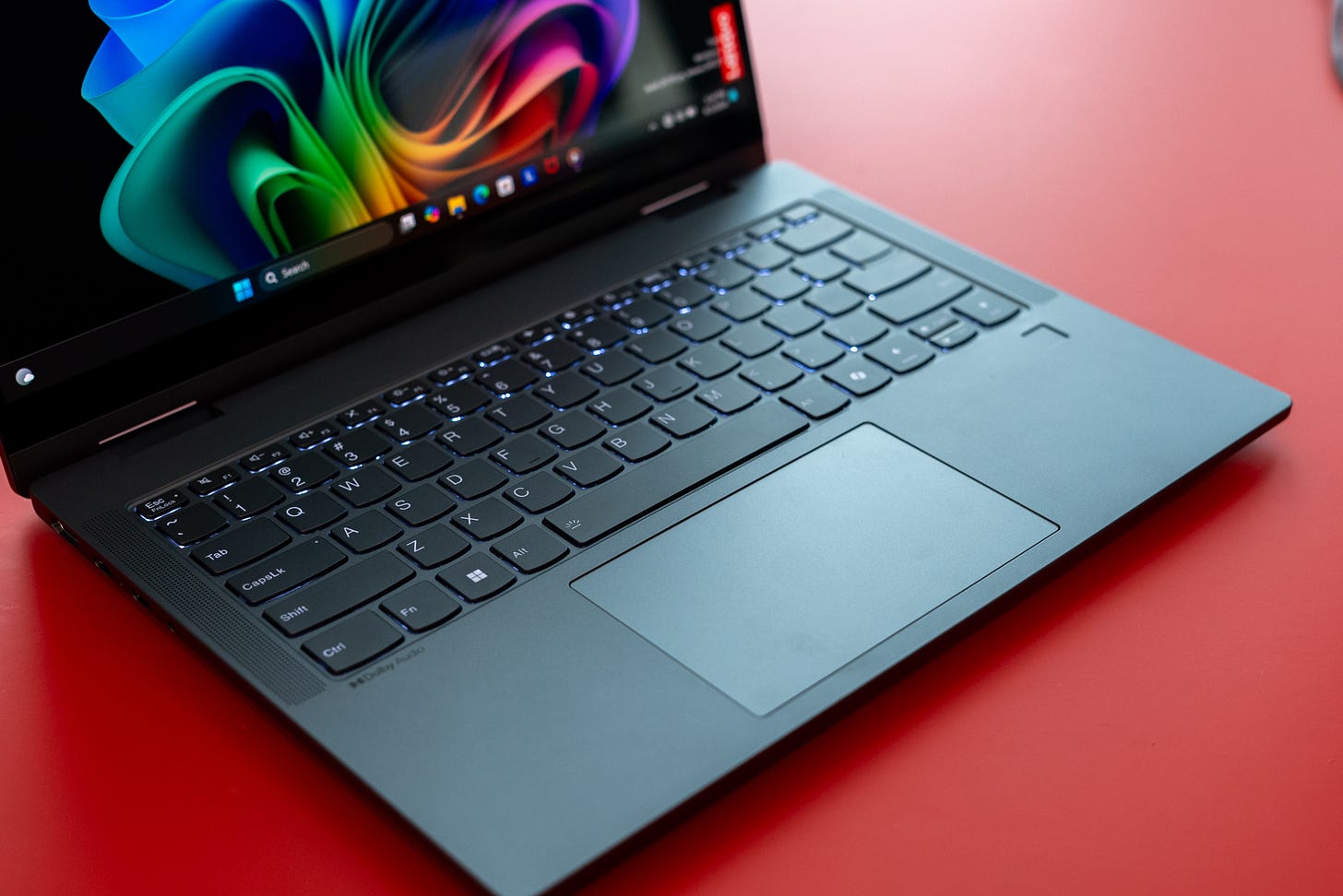 The Lenovo 5x 2-in-1 laptop