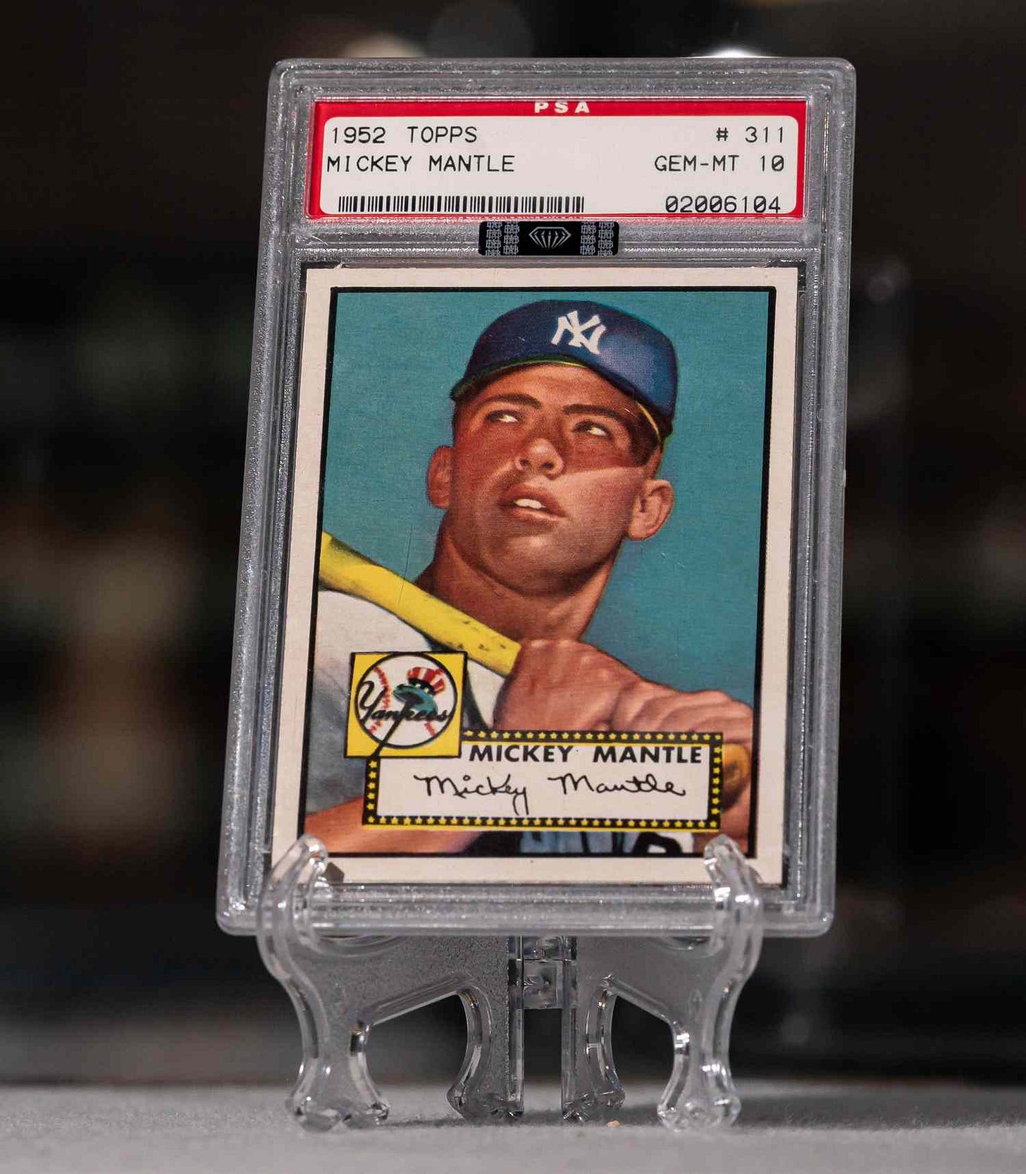 1952 Topps Mickey Mantle PSA 10