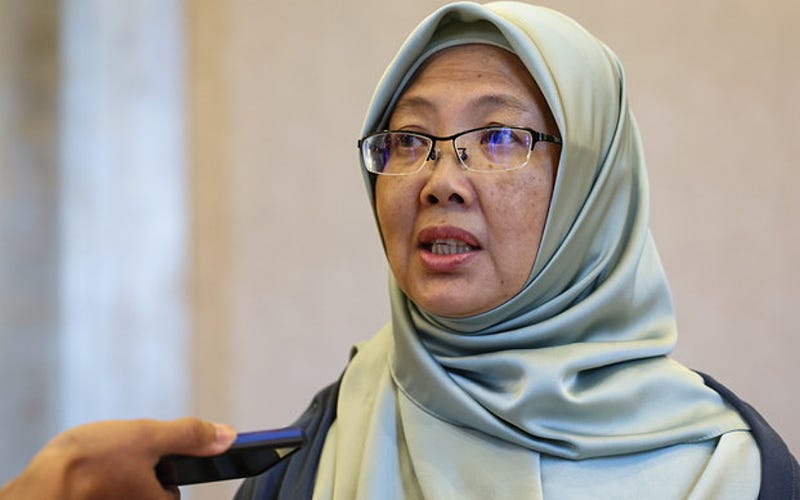 First woman health minister pledges to resolve plight of contract doctors |  Free Malaysia Today (FMT)