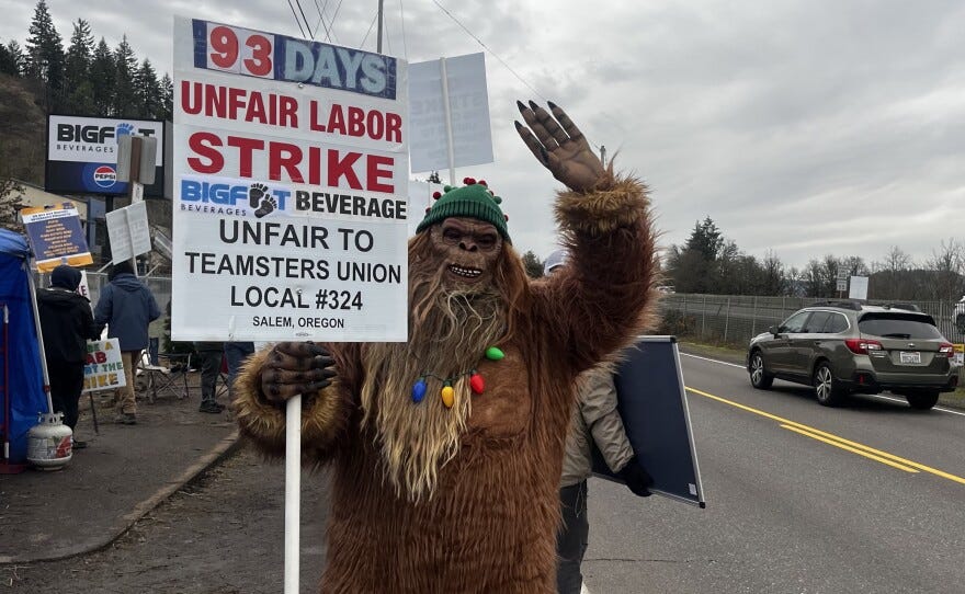 The picket line outside Bigfoot Beverage's Eugene-Springfield location on Dec. 20, 2024.