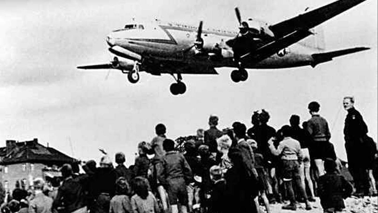 Berlin Airlift lays foundation for today's air mobility > Joint Base  Charleston > Display