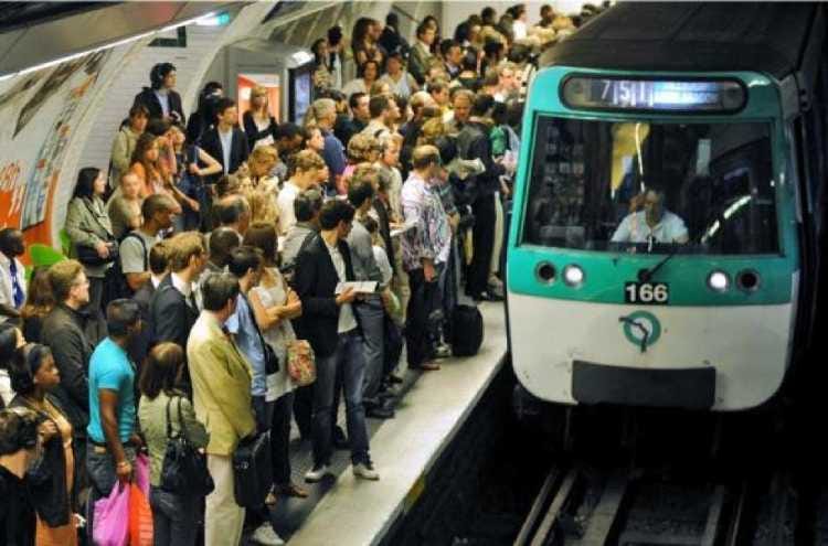 Métro saturé