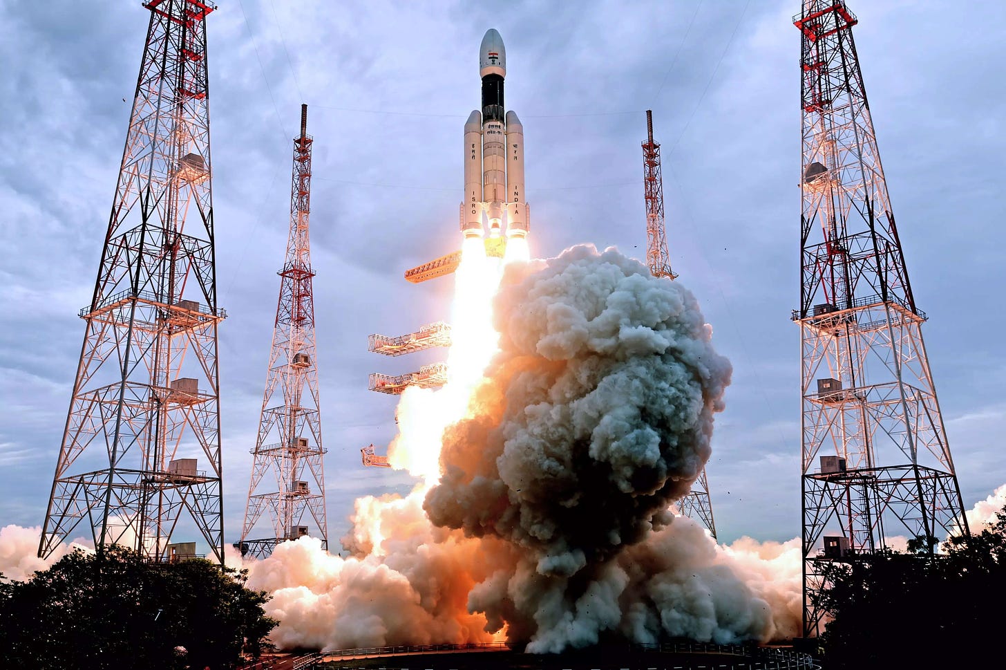 Chandrayaan 3 India: Chandrayaan-3 is gritty India's fightback after  failures and heartbreaks - The Economic Times