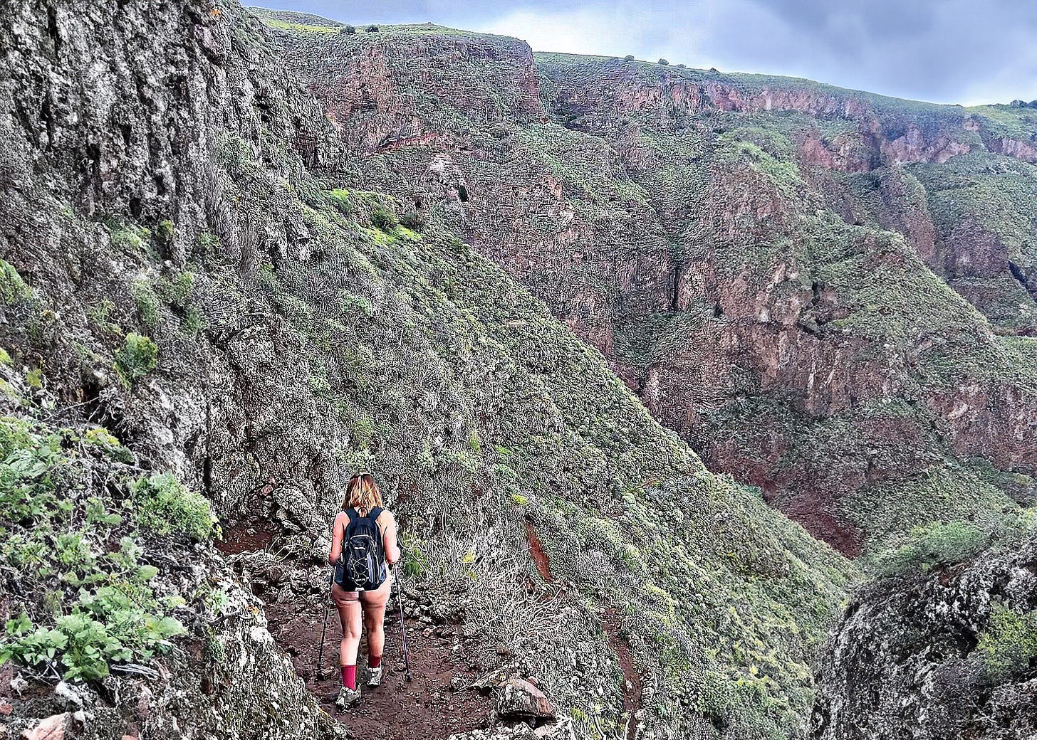 Vian hiking, location unknown. Source: Twitter/X