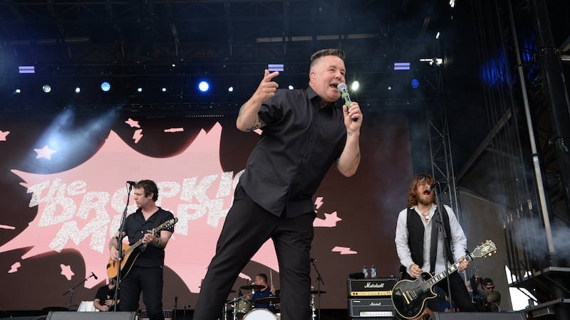 Dropkick Murphys' Ken Casey hurls expletives at MAGA attendees during  Boston concert – Boston 25 News