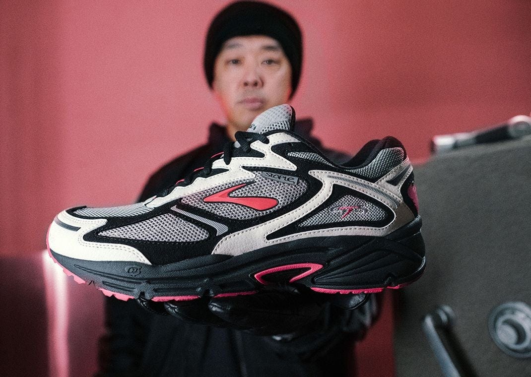 Jeff Staple x Brooks Adrenaline GTS 4