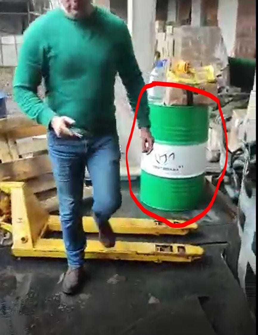 A barrel of gear oil in the video of the unloading of "humanitarian aid"