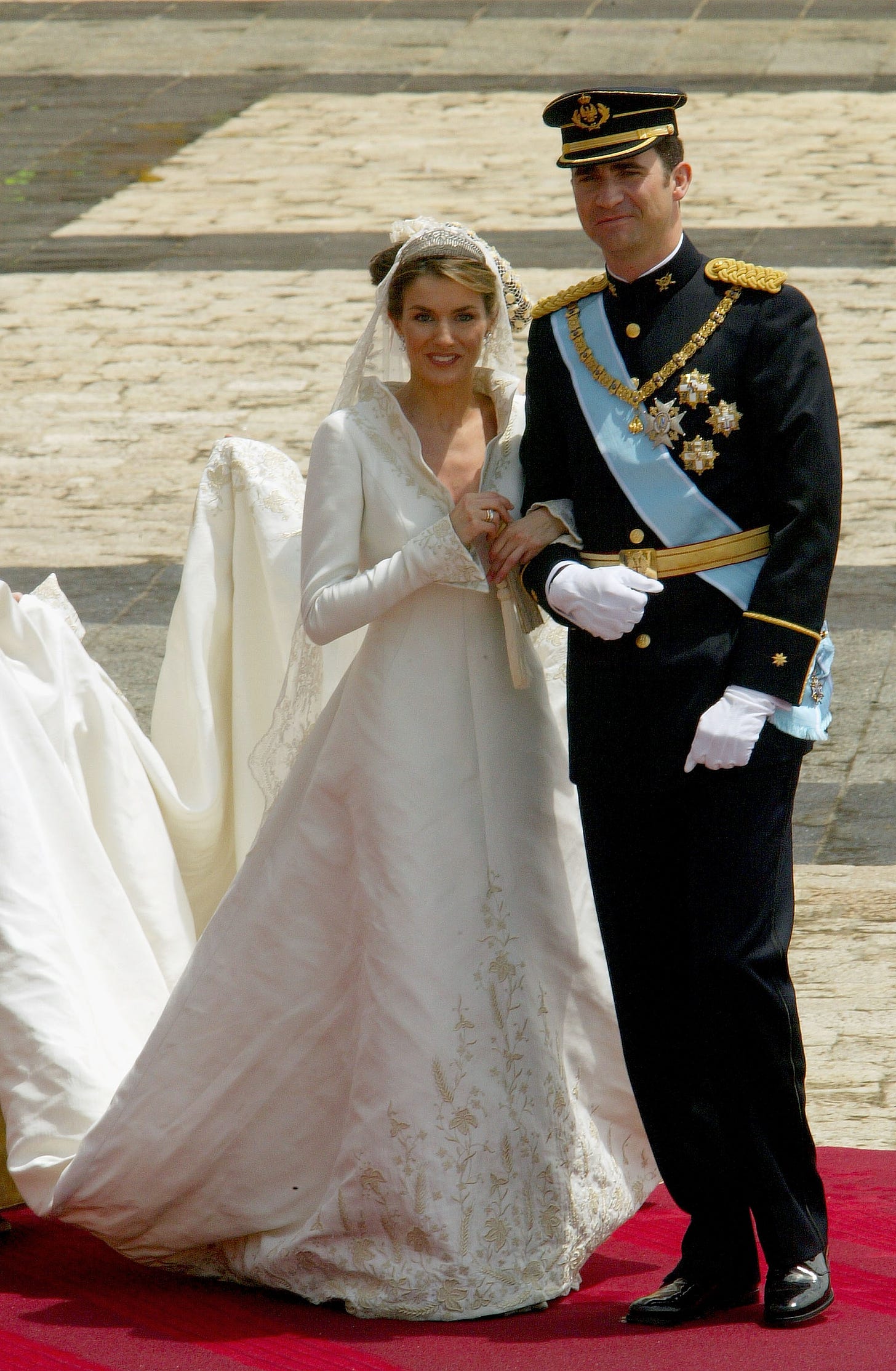 queen letizia and king felipe of spain on their wedding day in 2004
