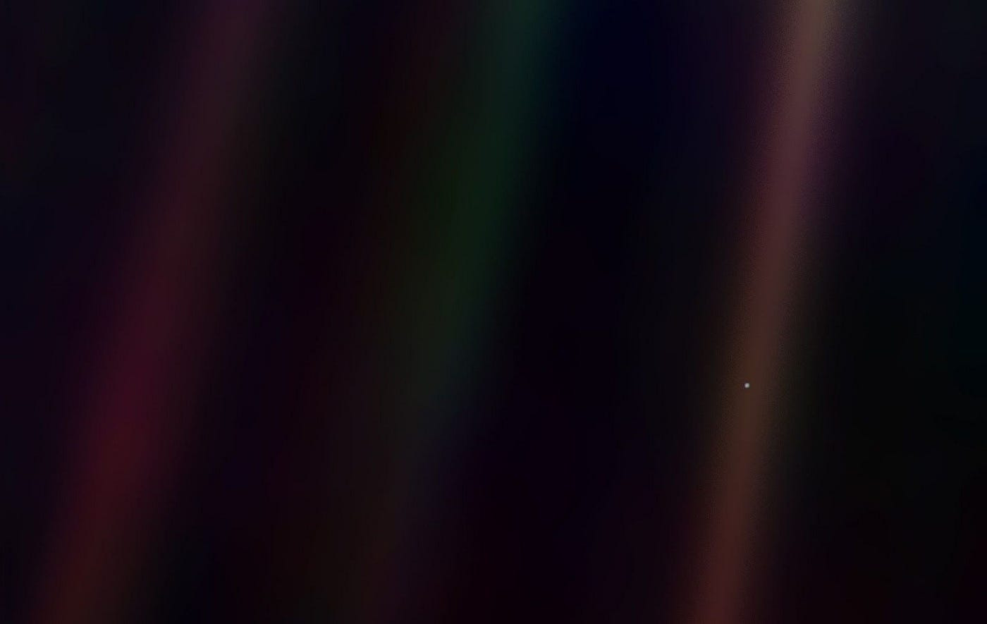 Why you should read “Pale Blue dot” by Carl Sagan | by Pierre Blanchet |  Medium