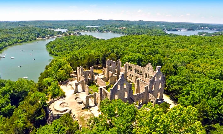 Weird, Wacky and Wild South: Forget Netflix, Lake of the Ozarks a beautiful  place