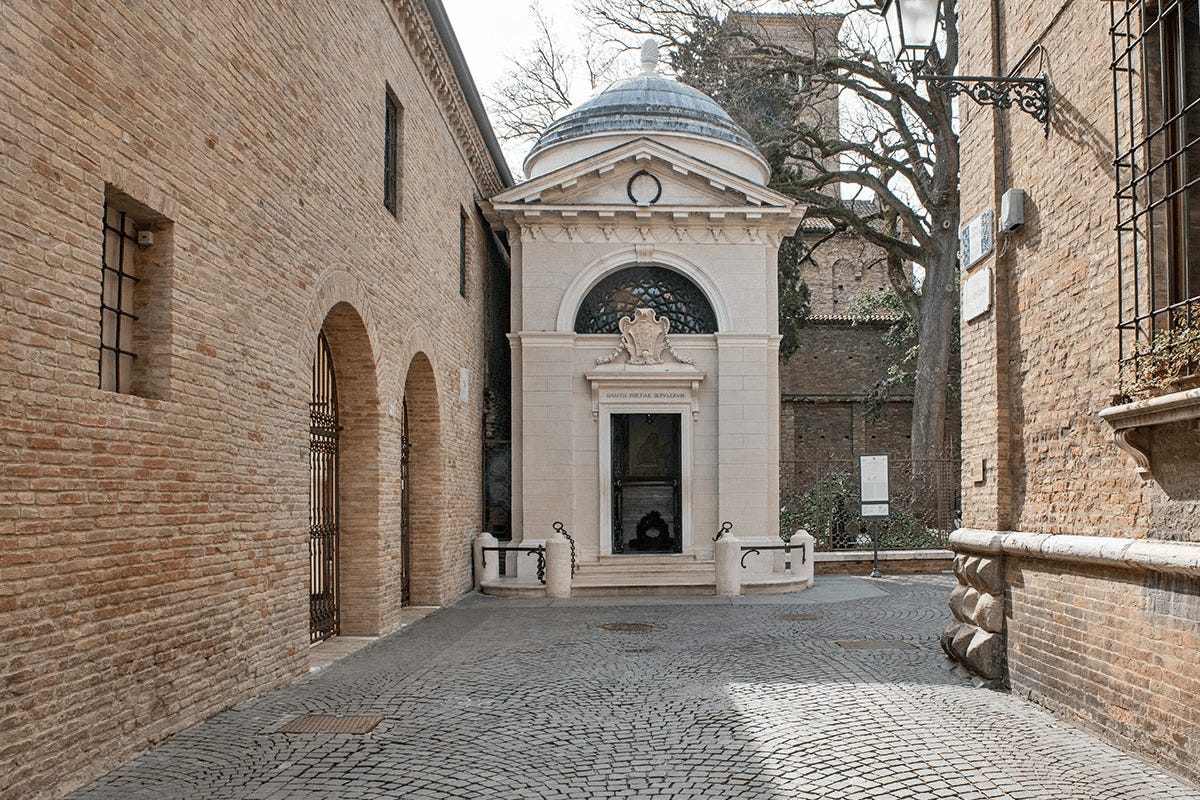 Tomba di Dante Alighieri - Ravenna Turismo
