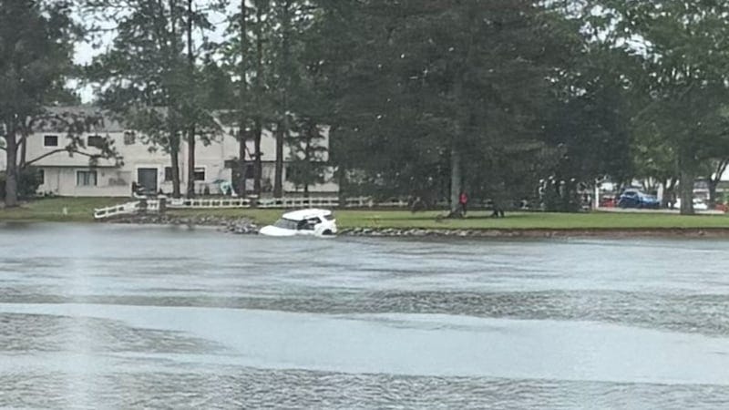 Vehicle ends up in Brandon lake after driver experiences medical emergency, police say