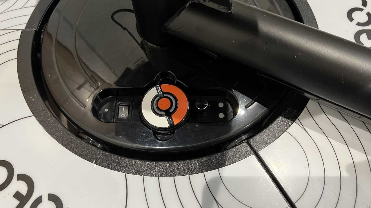 Roto VR Explorer charging