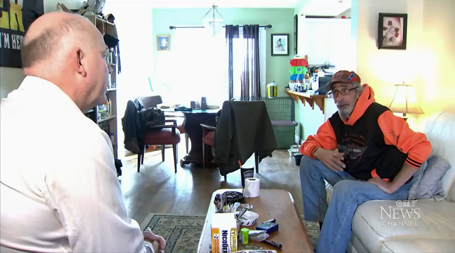 Glen McGregor interviews man wearing Confederate hat on CTV News