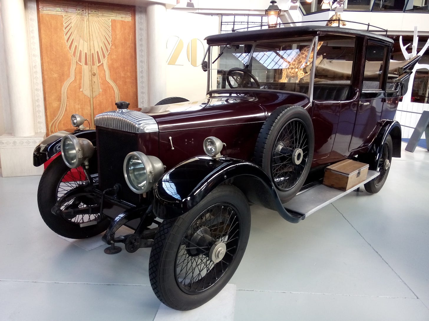 1922_daimler_ts_6.30_autoworld_brussels.jpg