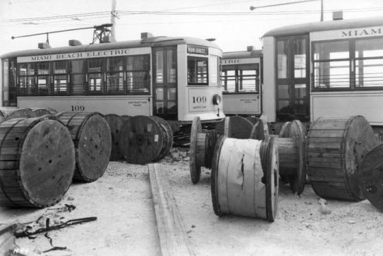 Miami Beach trolley cars in 1922. Courtesy of Florida State Archives.