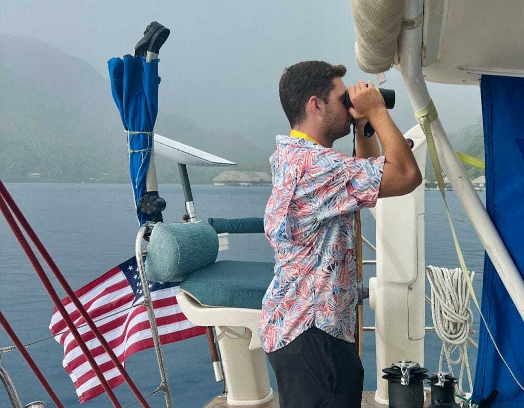 Alex looks for a mooring Alex looks for a mooring