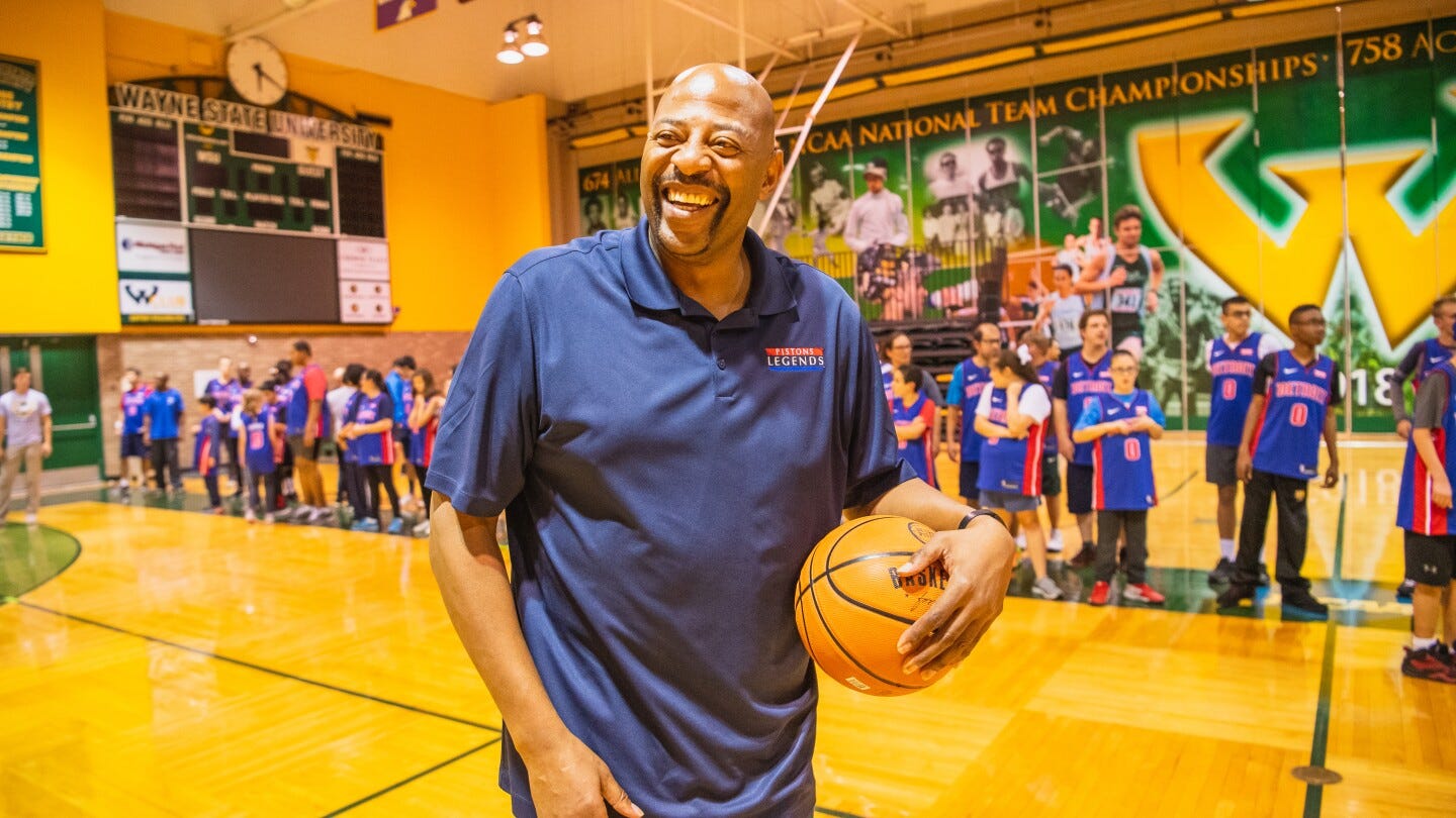 Two-time NBA Champion, Pistons legend Earl 'The Twirl' Cureton, has died -  NBC Sports