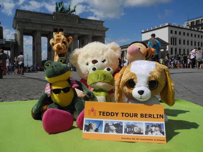 Teddy Tour Berlin - Urlaub für Kuscheltiere - The first travel agency for cuddly toys