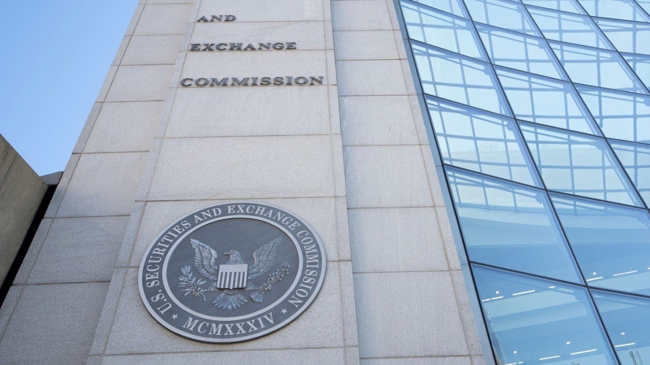 Gary Gensler Bids Farewell to SEC—New Crypto Regulation Era Begins –  Regulation Bitcoin News