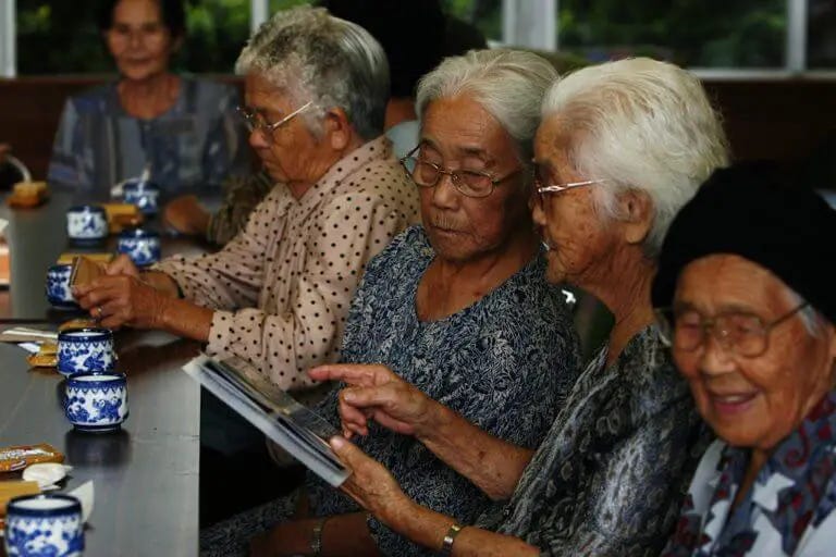 Moai—This Tradition is Why Okinawan People Live Longer, Better - Blue Zones