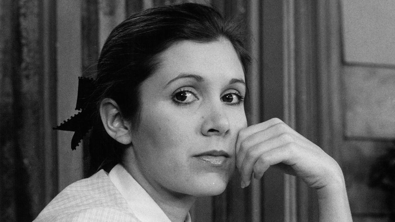 PHOTOS: Carrie Fisher through the years - ABC7 Los Angeles