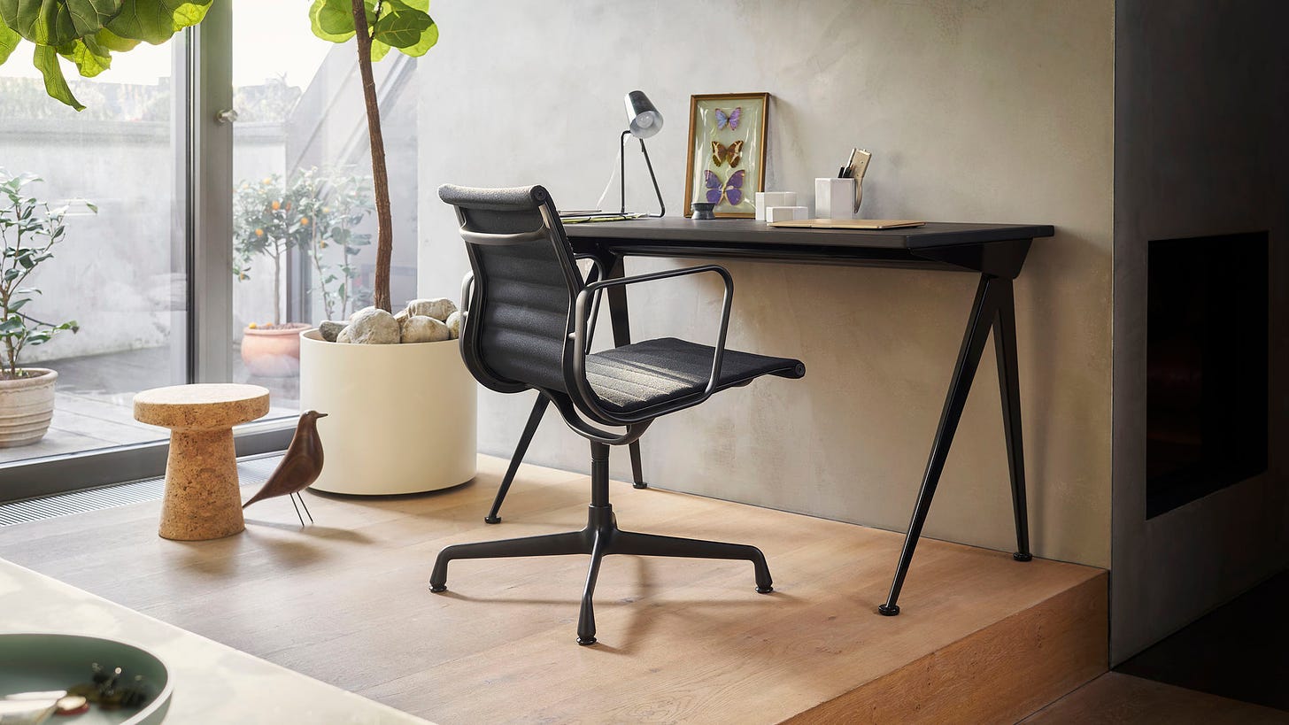 Aluminium Chair EA108 Black Version Compas Direction Cork Stool Eames House Bird_web_16-9