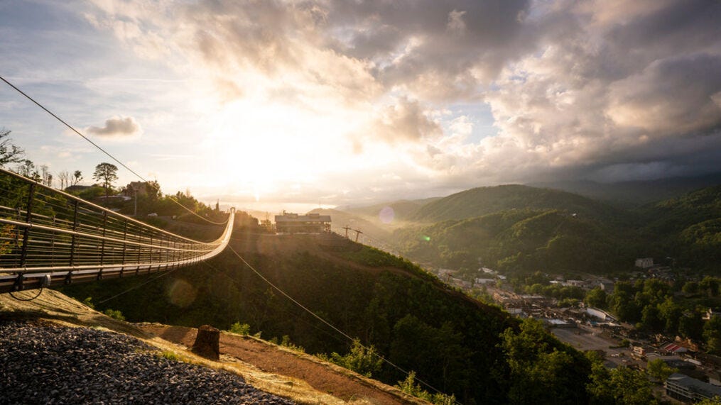 Sunrise lifts return to Gatlinburg SkyLift with coffee, donuts, live music (Photo courtesy Gatlinburg SkyLift Park)