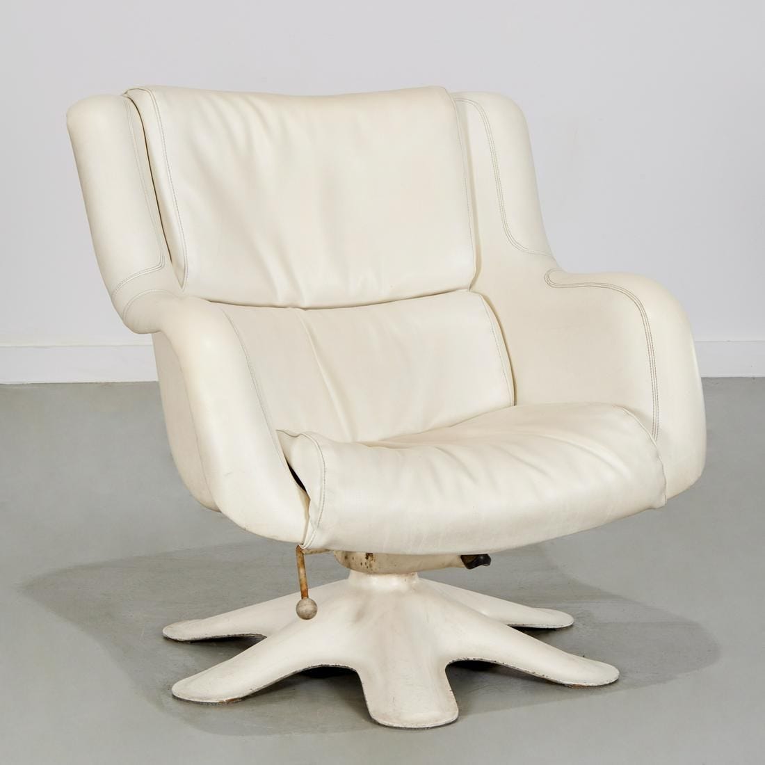 Yrjo Kukkapuro, 'Karuselli' swivel chair