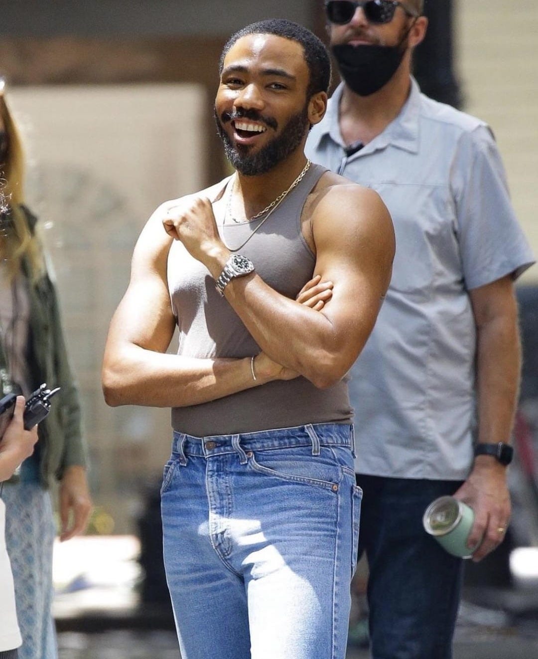 Donald on the set of Mr. and Mrs. Smith. : r/donaldglover