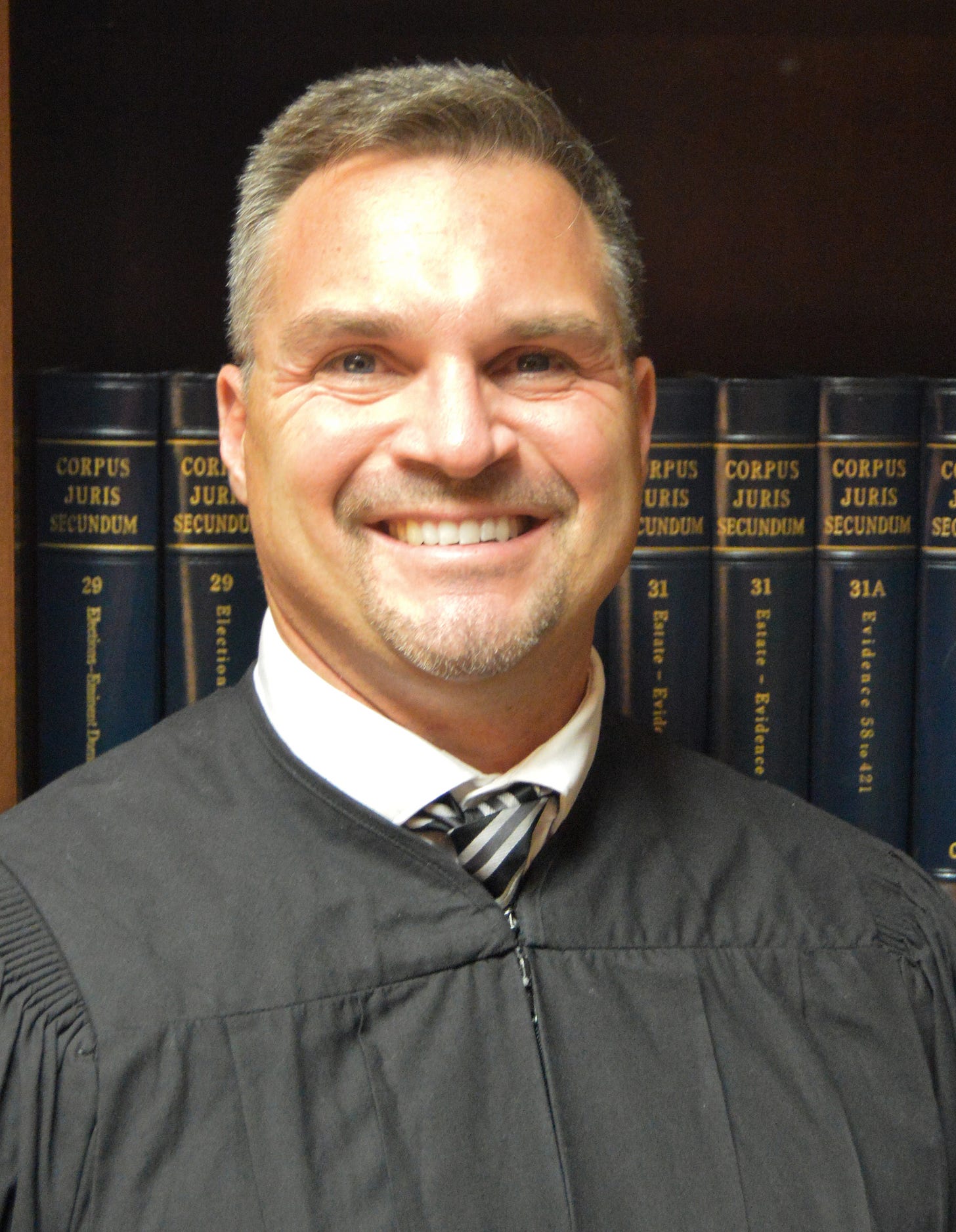 Judge Greg Gill tests positive for COVID-19 | Wisconsin Law Journal - WI  Legal News & Resources