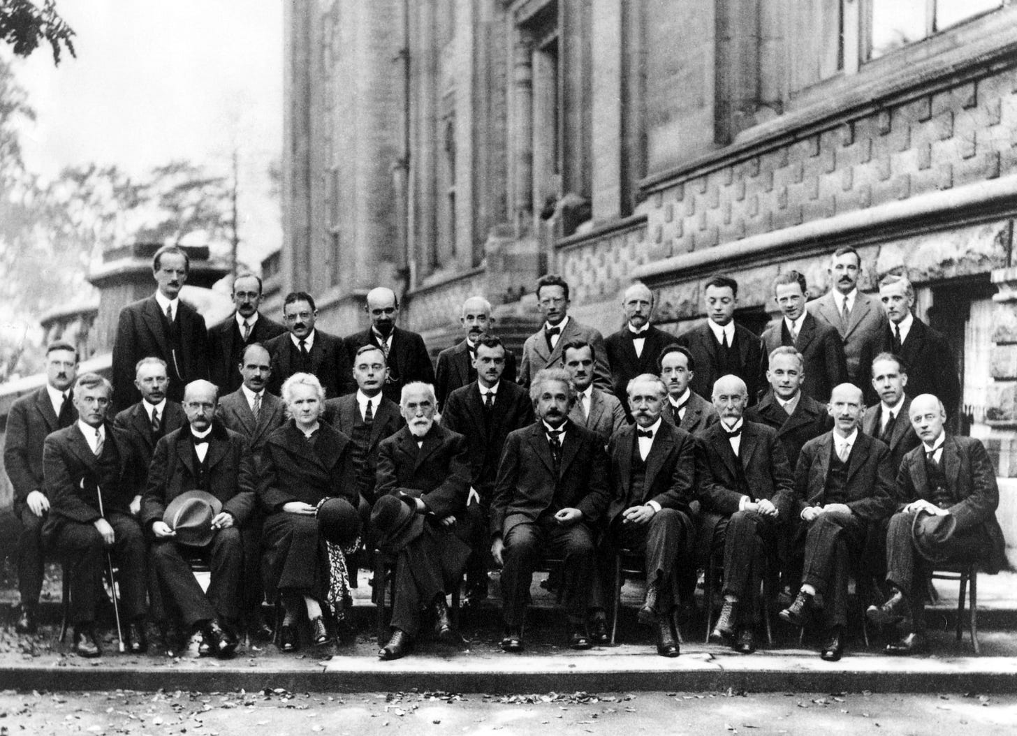 Archivo:Solvay conference 1927.jpg - Wikipedia, la enciclopedia libre