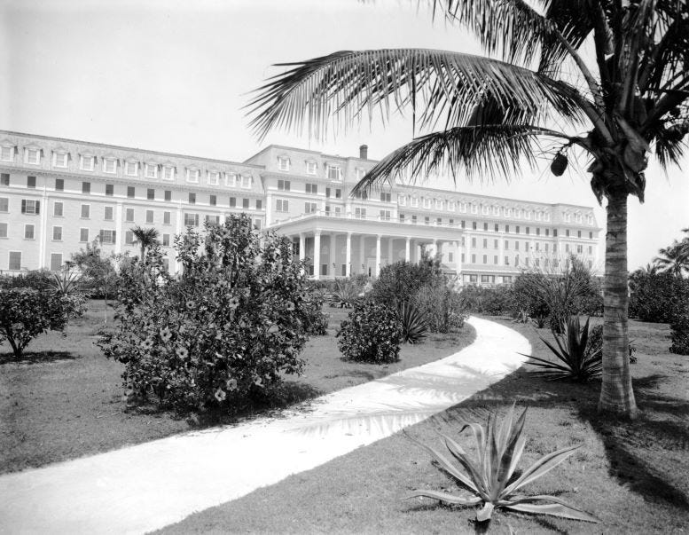 Back walkway of the Royal Palm Hotel in 1897. Courtesy of Library of Congress.