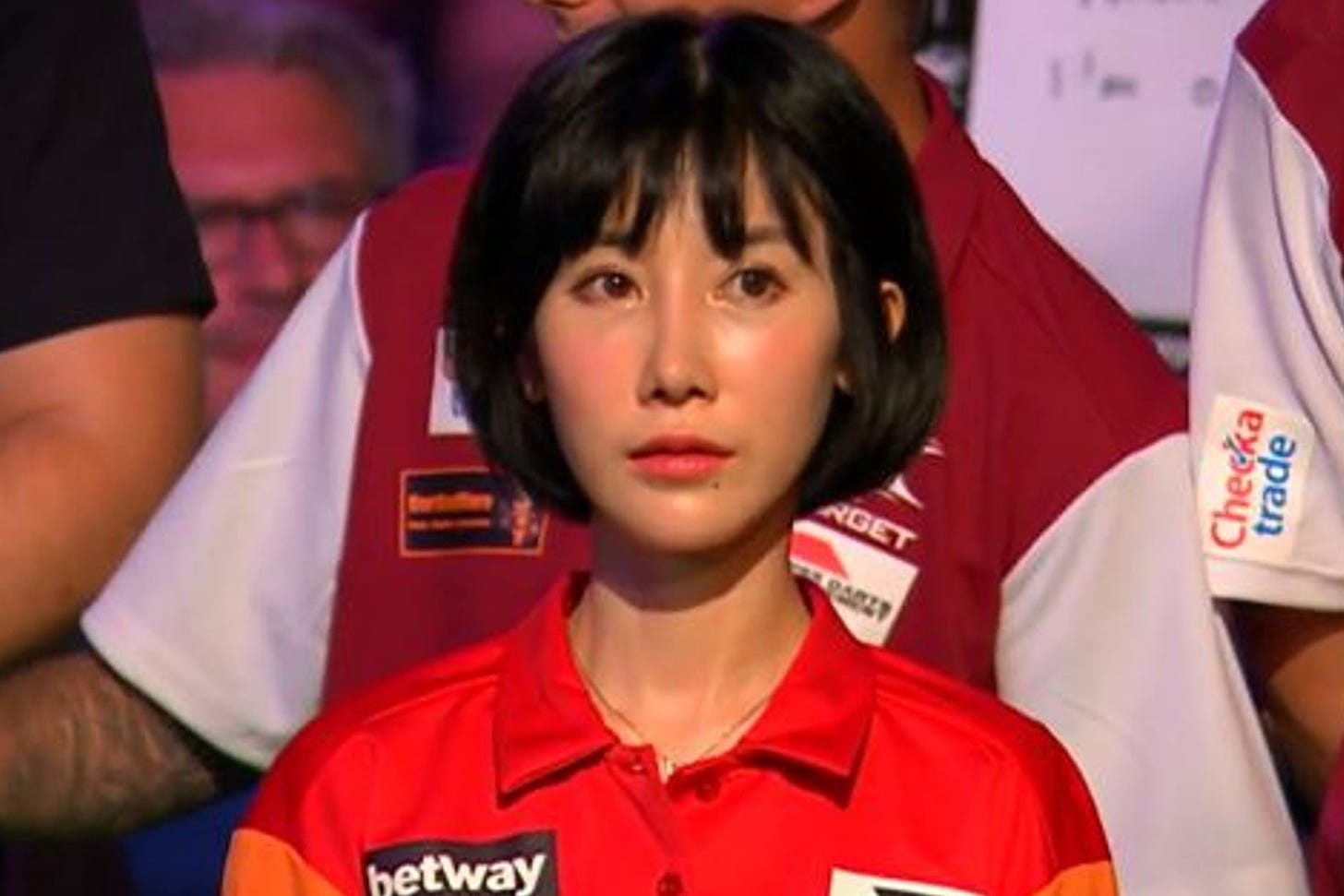 Trailblazing darts star Momo Zhou has died aged 31