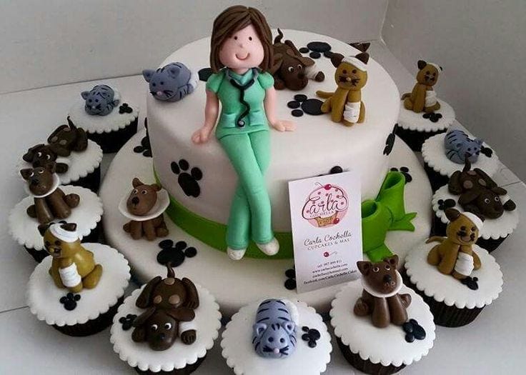 Vet Cake with Animal Cupcakes