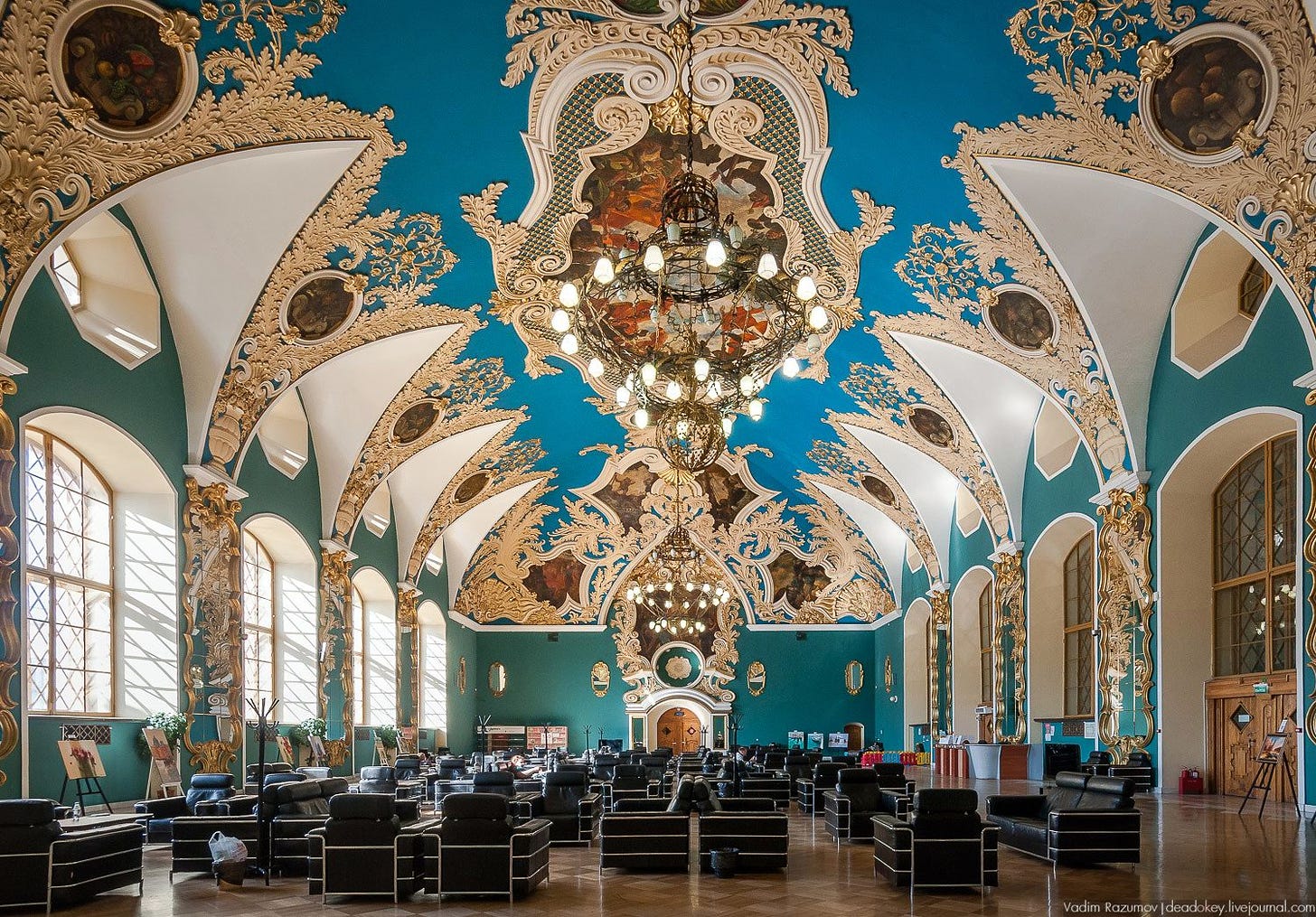 Amazing Interiors of Kazansky Railway Station · Russia Travel Blog