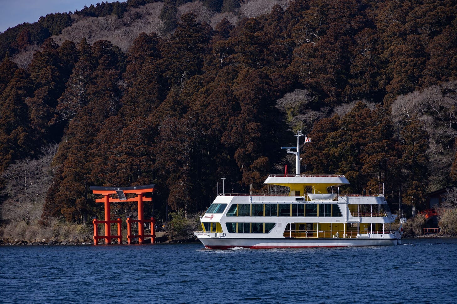 SORAKAZE and Torii gate