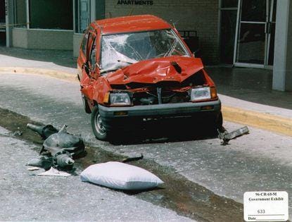 Editorial: 25 years past the Oklahoma City bombing: How Americans respond to crisis - Chicago Tribune Editorial: 25 years past the Oklahoma City bombing: How Americans respond to crisis - Chicago Tribune