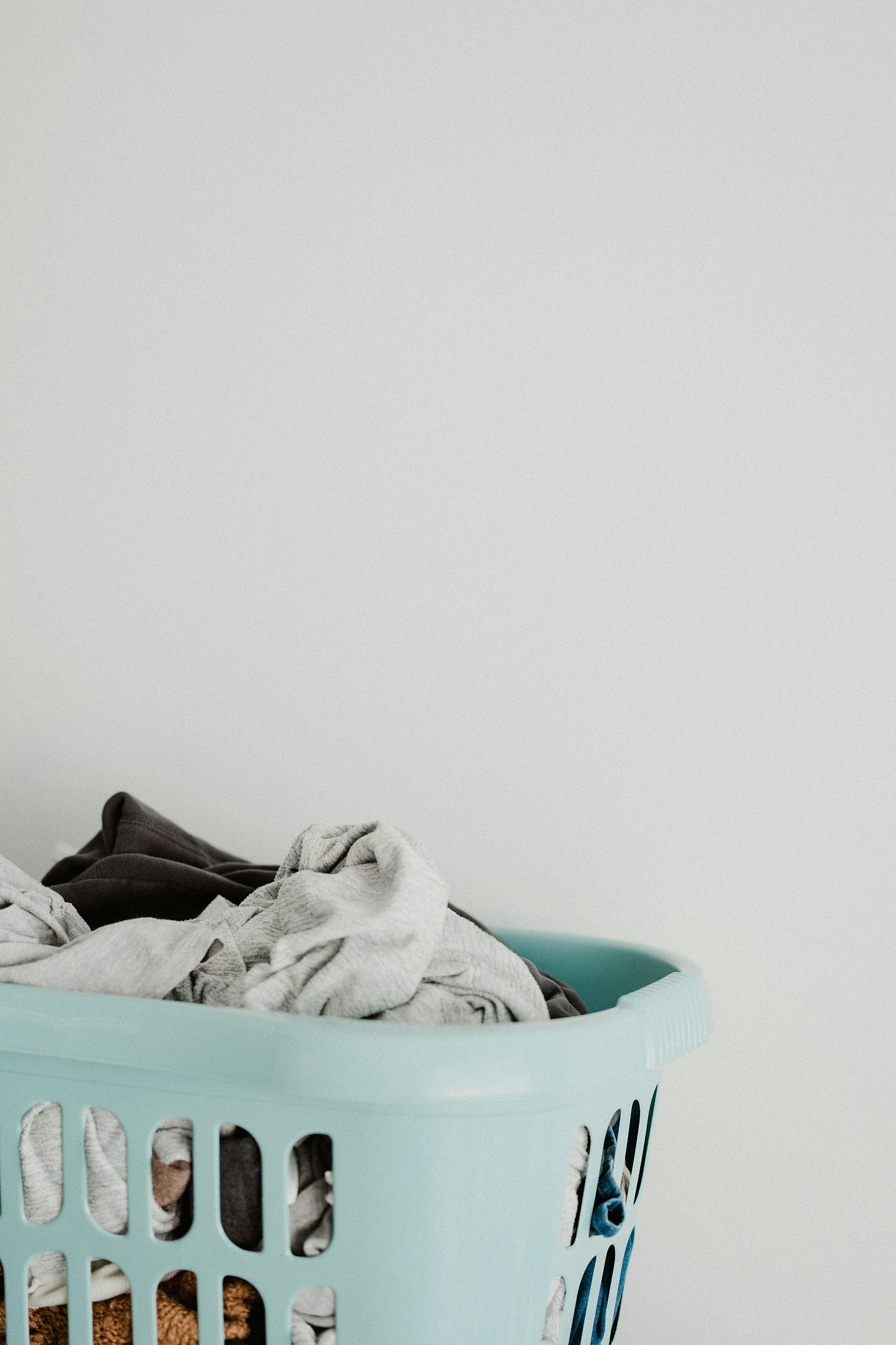 OMG You Guys. The Laundry! OMG You Guys. The Laundry!