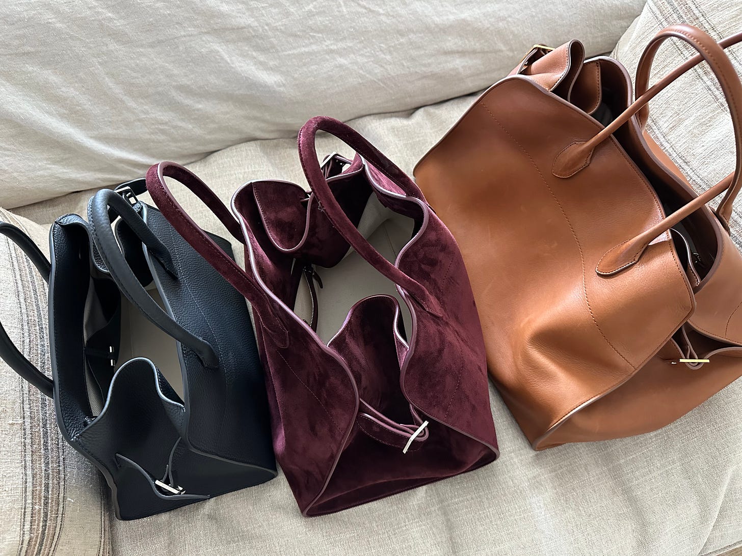 Your first The Row Margaux bag. Which one? 🧐 Weighing in on . Link  in today's story. #therow #therowcollection #therowmar