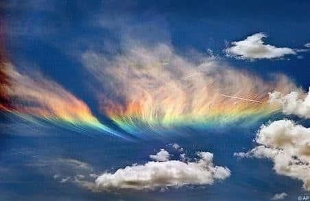 Not all chembows are the same. This spectacular image is the result of reflection of sunlight off properly aligned nano-particles. They have to align just right to cause the "rainbow" effect