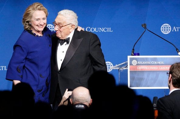 Hillary Clinton's Ties to Henry Kissinger Come Back to Haunt Her - First  Draft. Political News, Now. - The New York Times