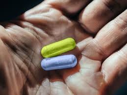 Antibiotics: How they work, uses, side effects and how to use