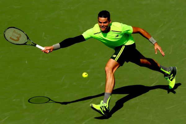 milos raonic works hard to beat jeremy chardy 2015 miami open masters